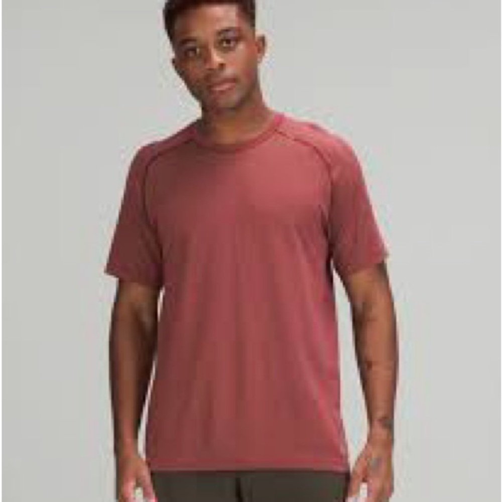 Lululemon Metal Vent Tech Shirt